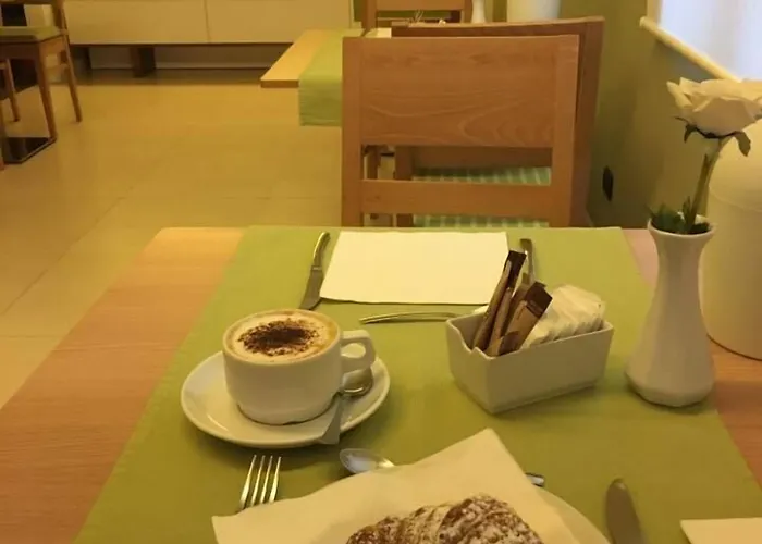 Guest House Residence 4*