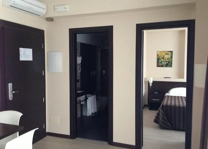 Guest House Residence לינה וארוחת בוקר